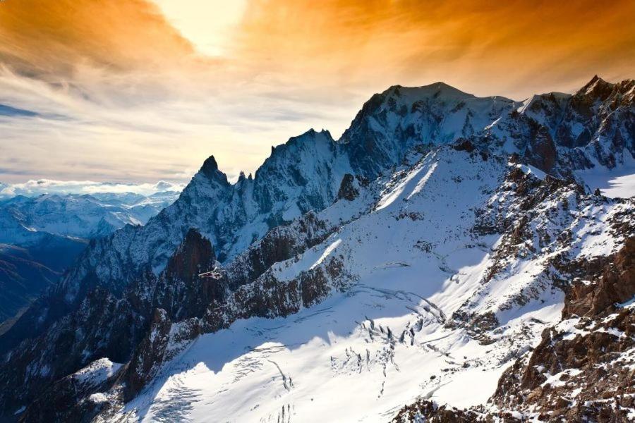 La Maison Des Guides - Trilocale A 500 Mt Dalle Piste Di Dolonne Курмайор Экстерьер фото